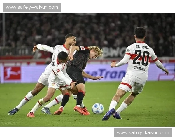 德甲灵魂的碰撞：当比勒菲尔德遇上拜仁，不仅是胜负，更是对奇迹的信仰